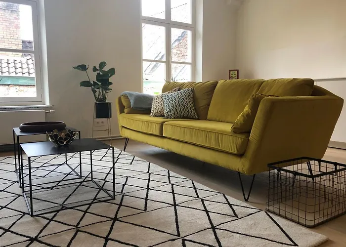 Apartment Bed & Boon *